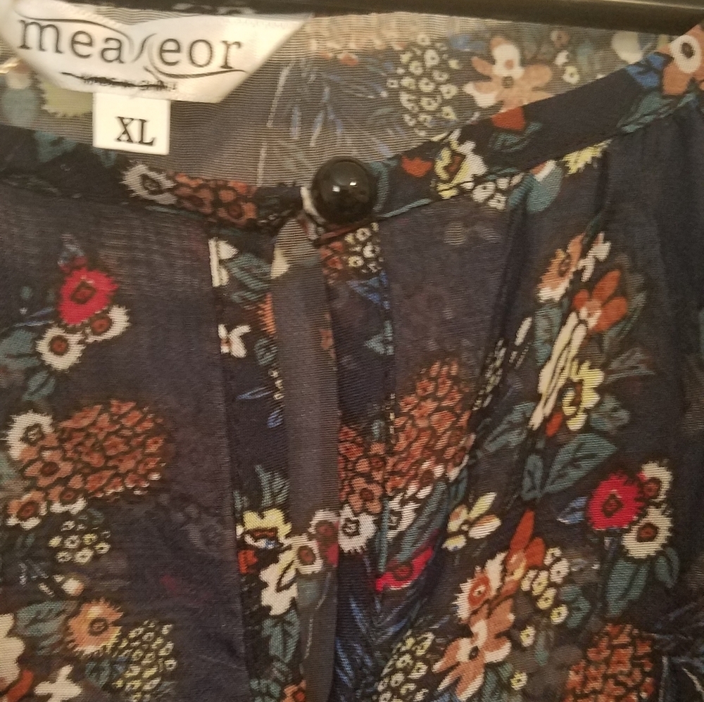 NWT Meaneor Sheer Blouse (A6) - Picture 2 of 4